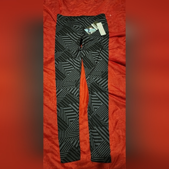Marika Pants - Marika tek leggings sz S NWT